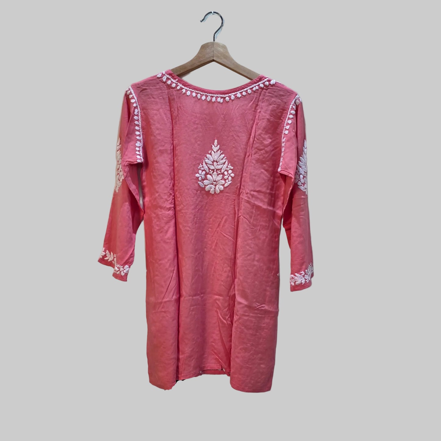 Chikankari short kurti/Top
