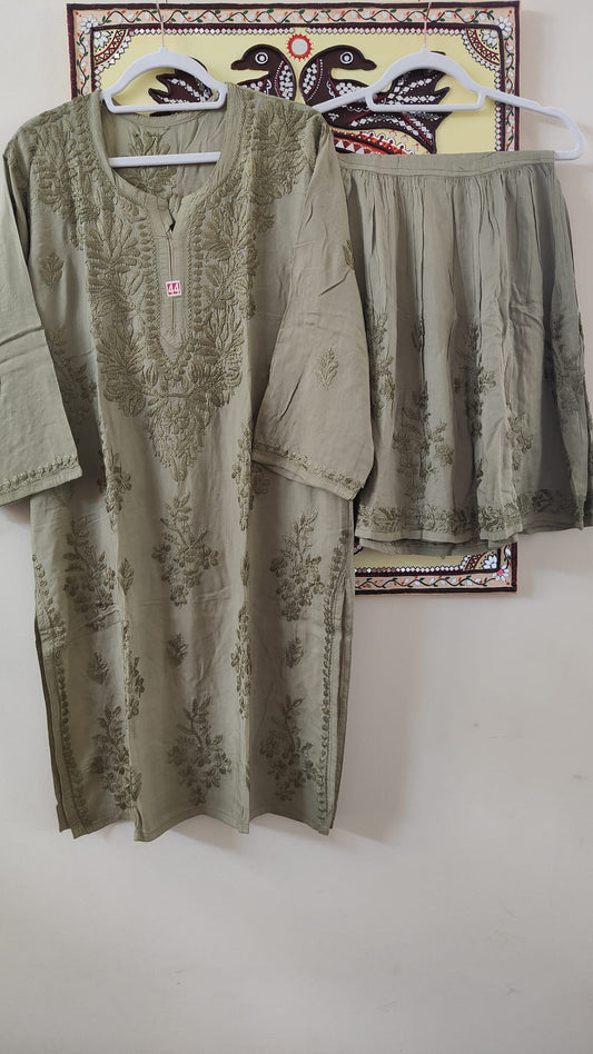Chikankari short kurti/Top