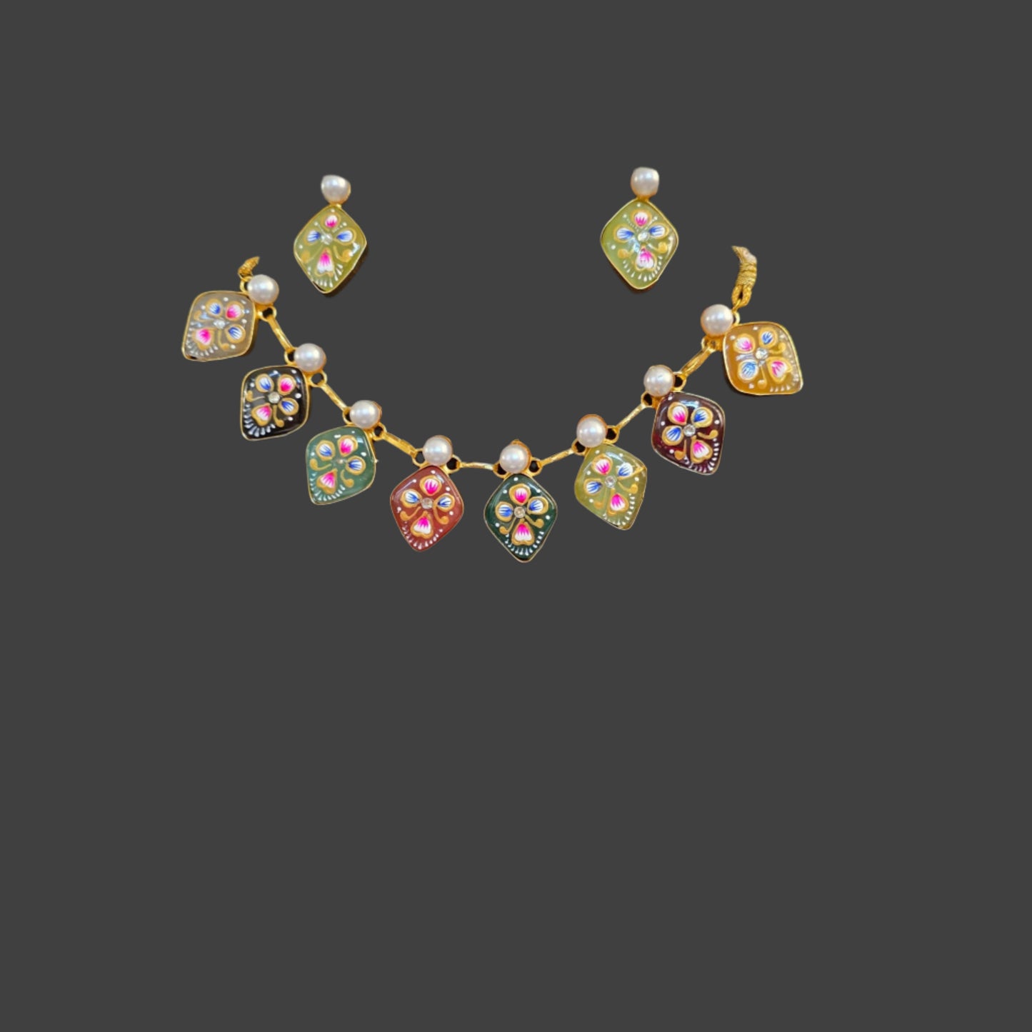 Necklace set
