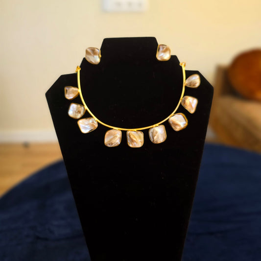 Necklace set