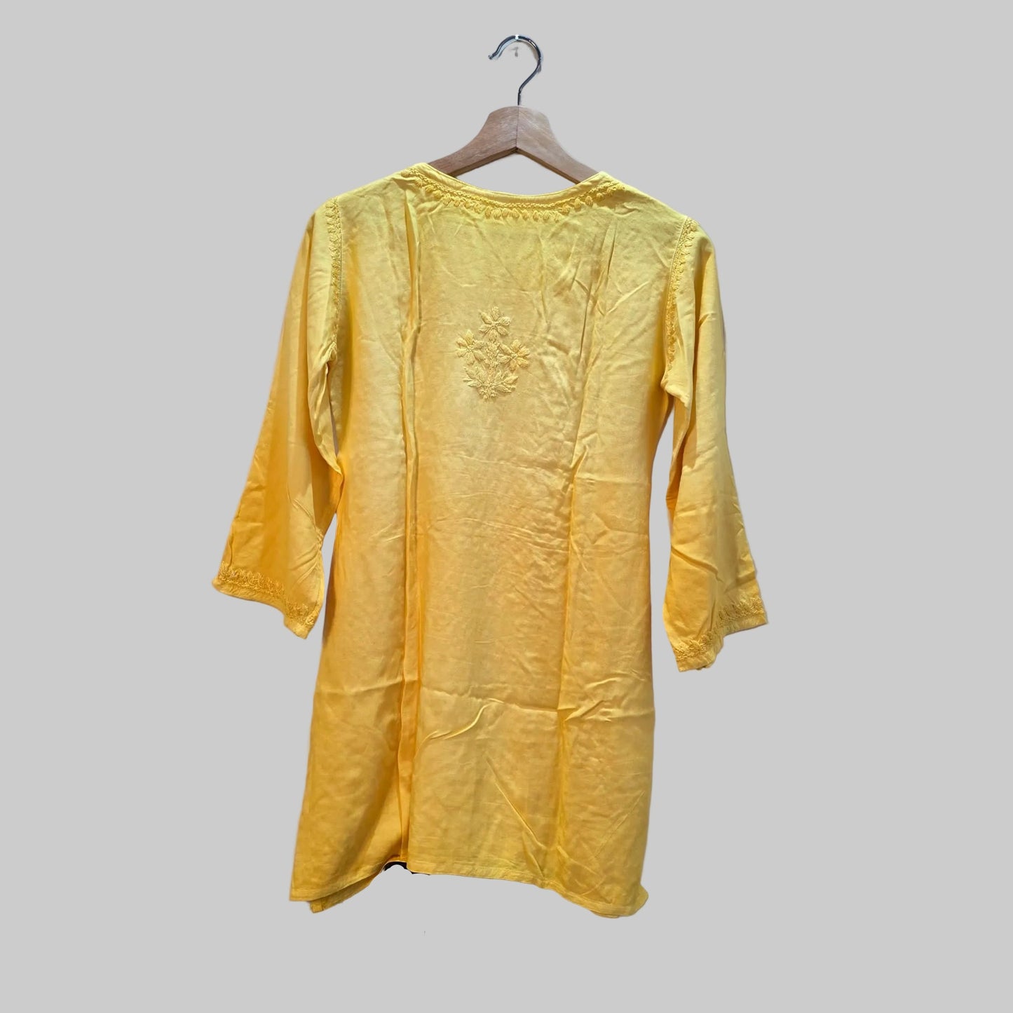 Chikankari short kurti/Top