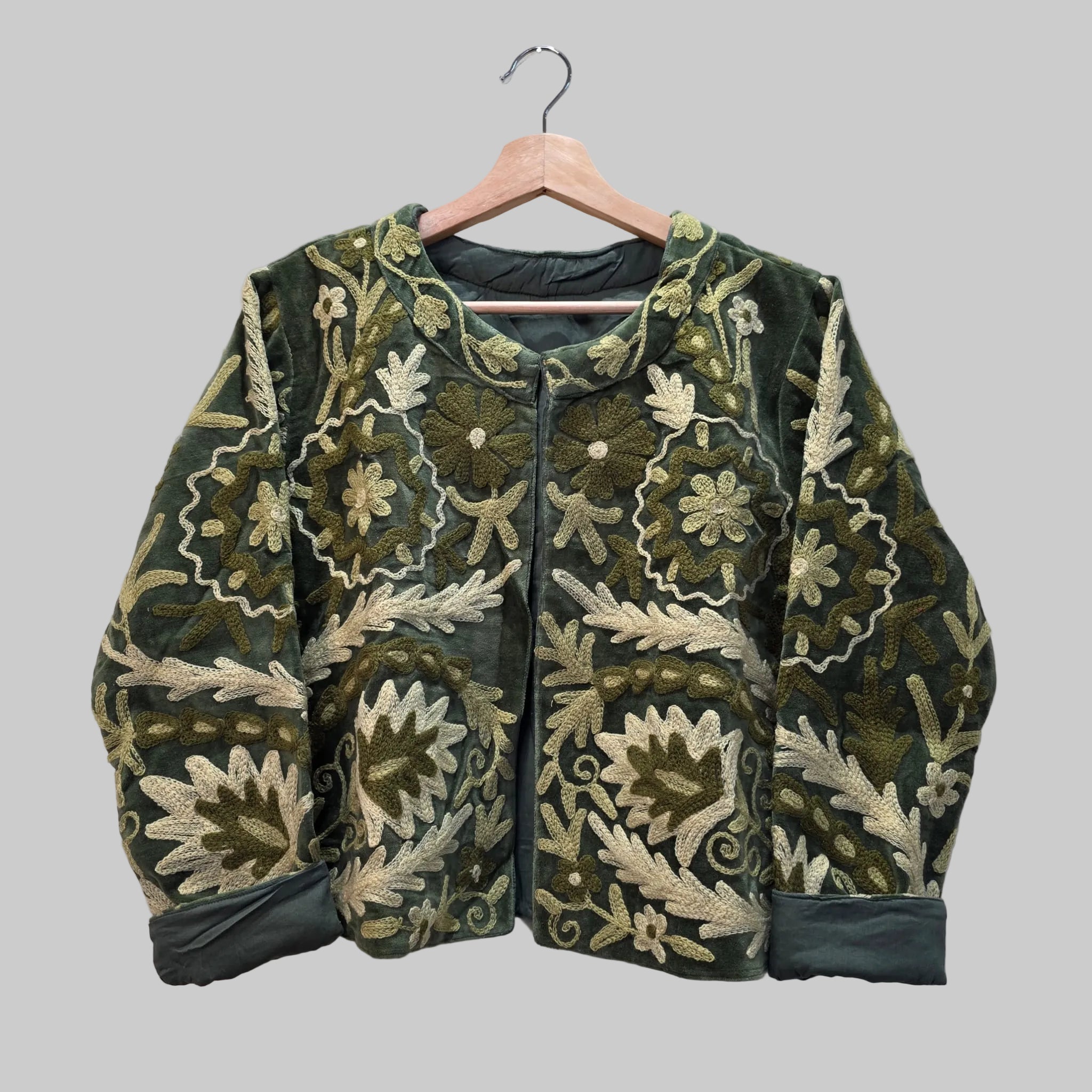 Chakra Velvet Suzani jacket (short)