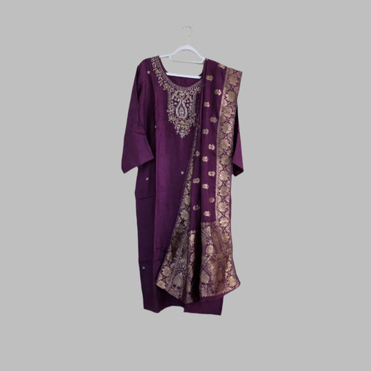 Dola silk suit set