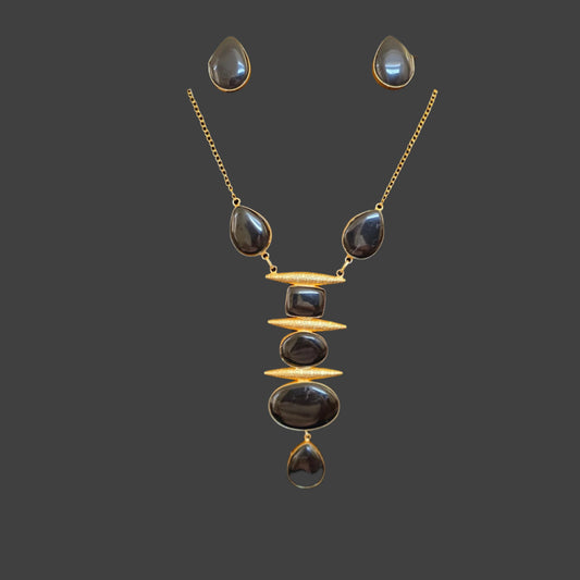 Necklace set