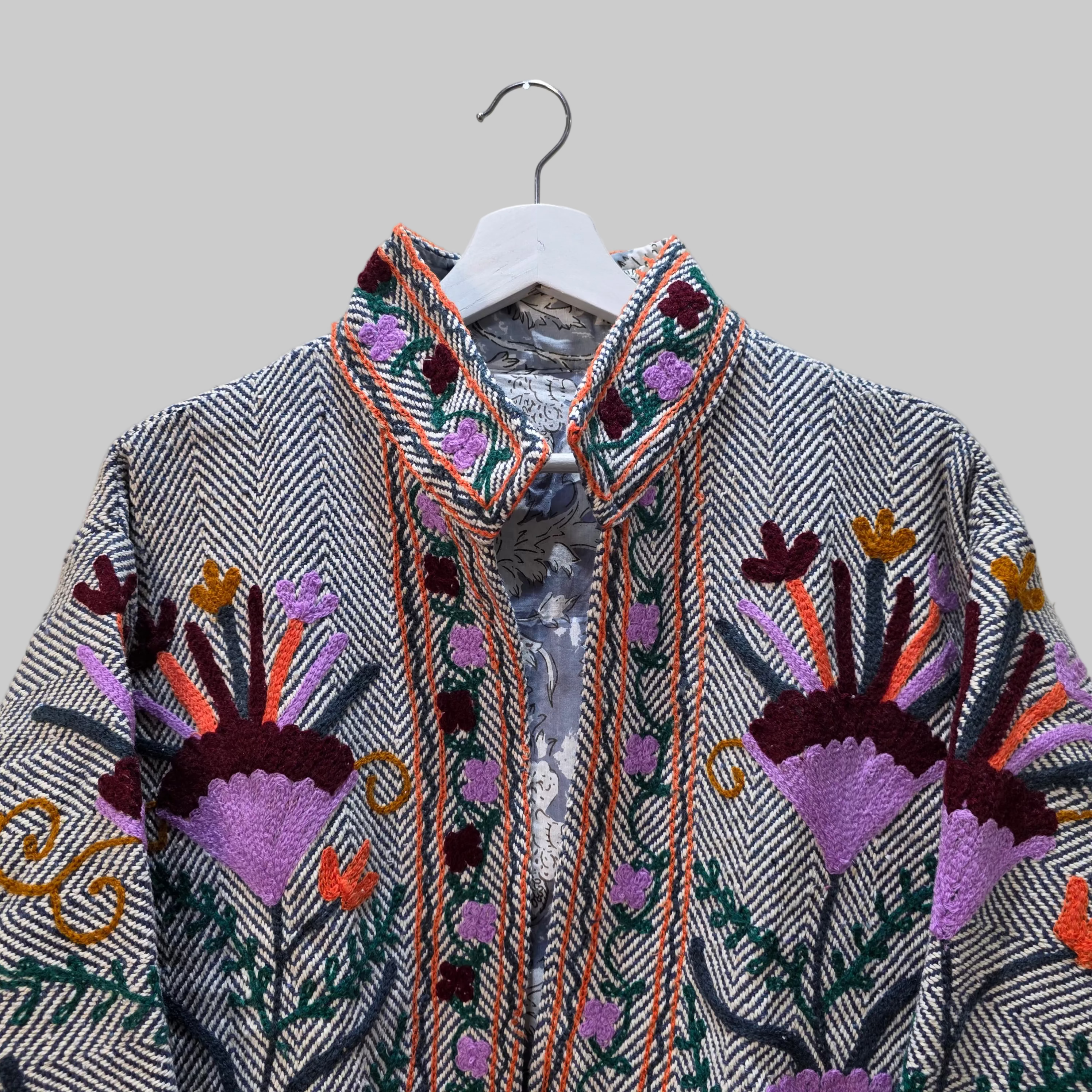 Flower thick Jute Suzani jacket
