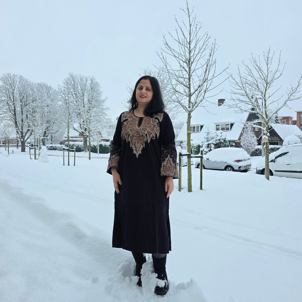 Kashmiri embroidery Pheran/Dress