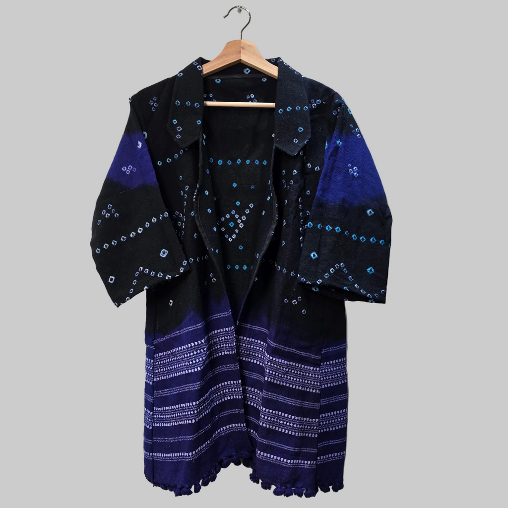 Woolen Bandhani shrug
