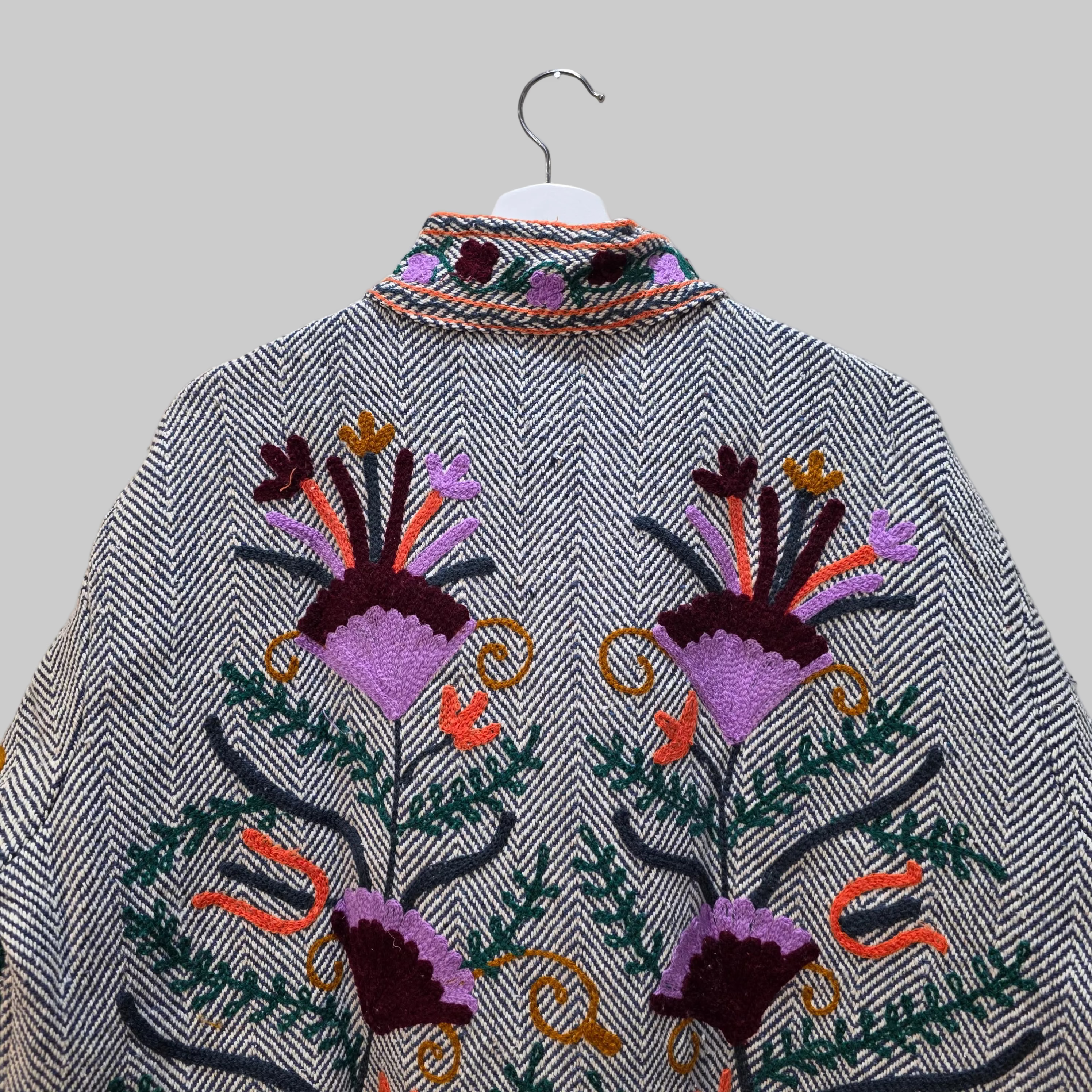 Flower thick Jute Suzani jacket
