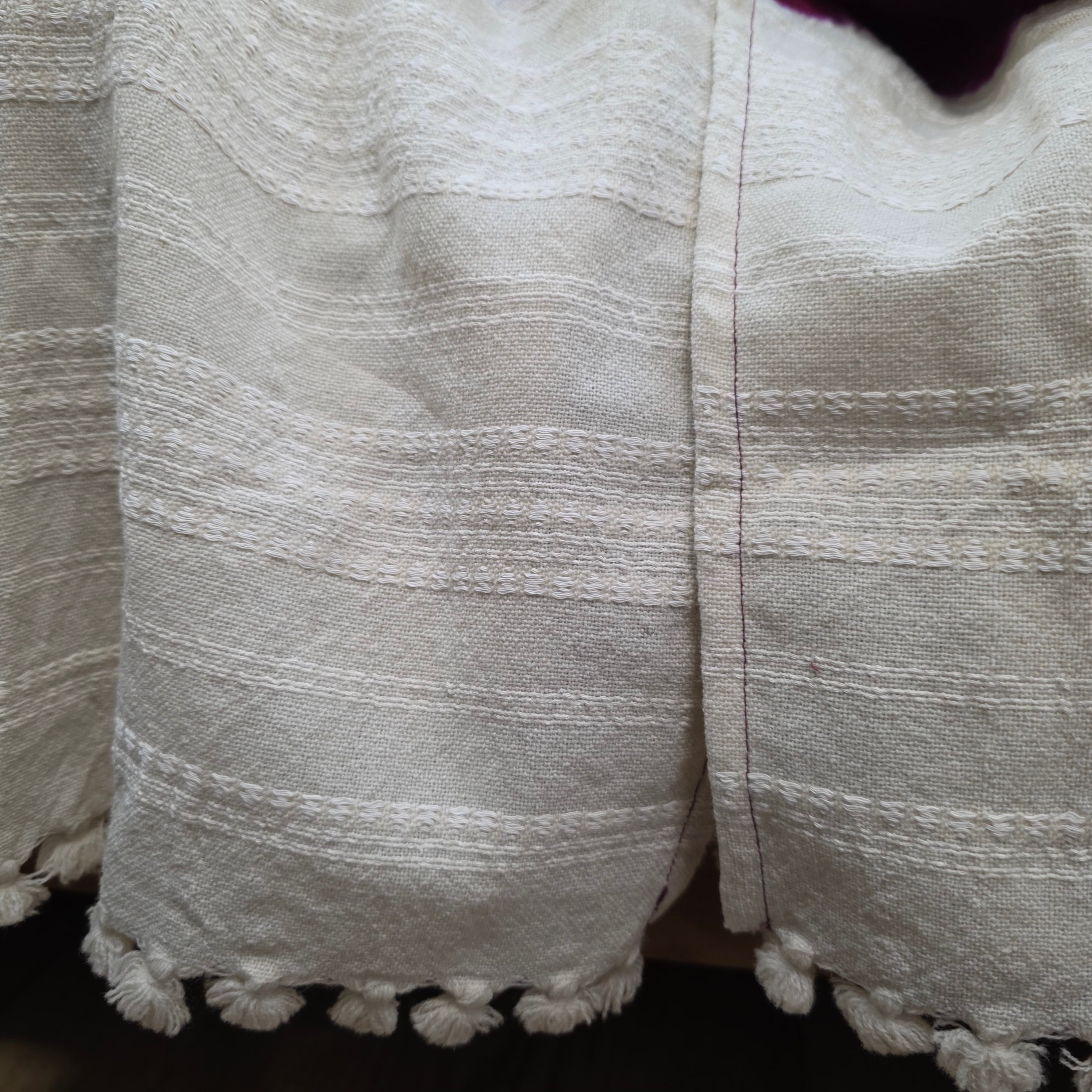 Woolen Bandhani shrug