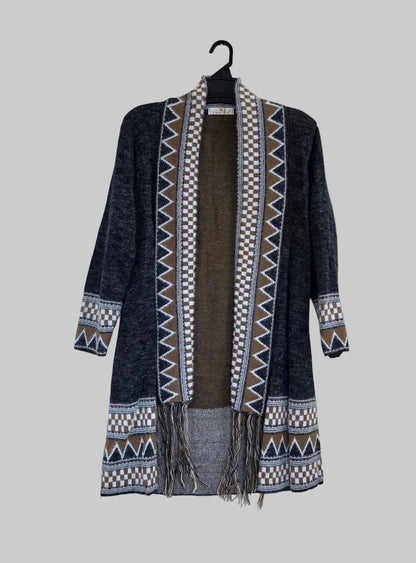 Woolen Shrug with boho style border