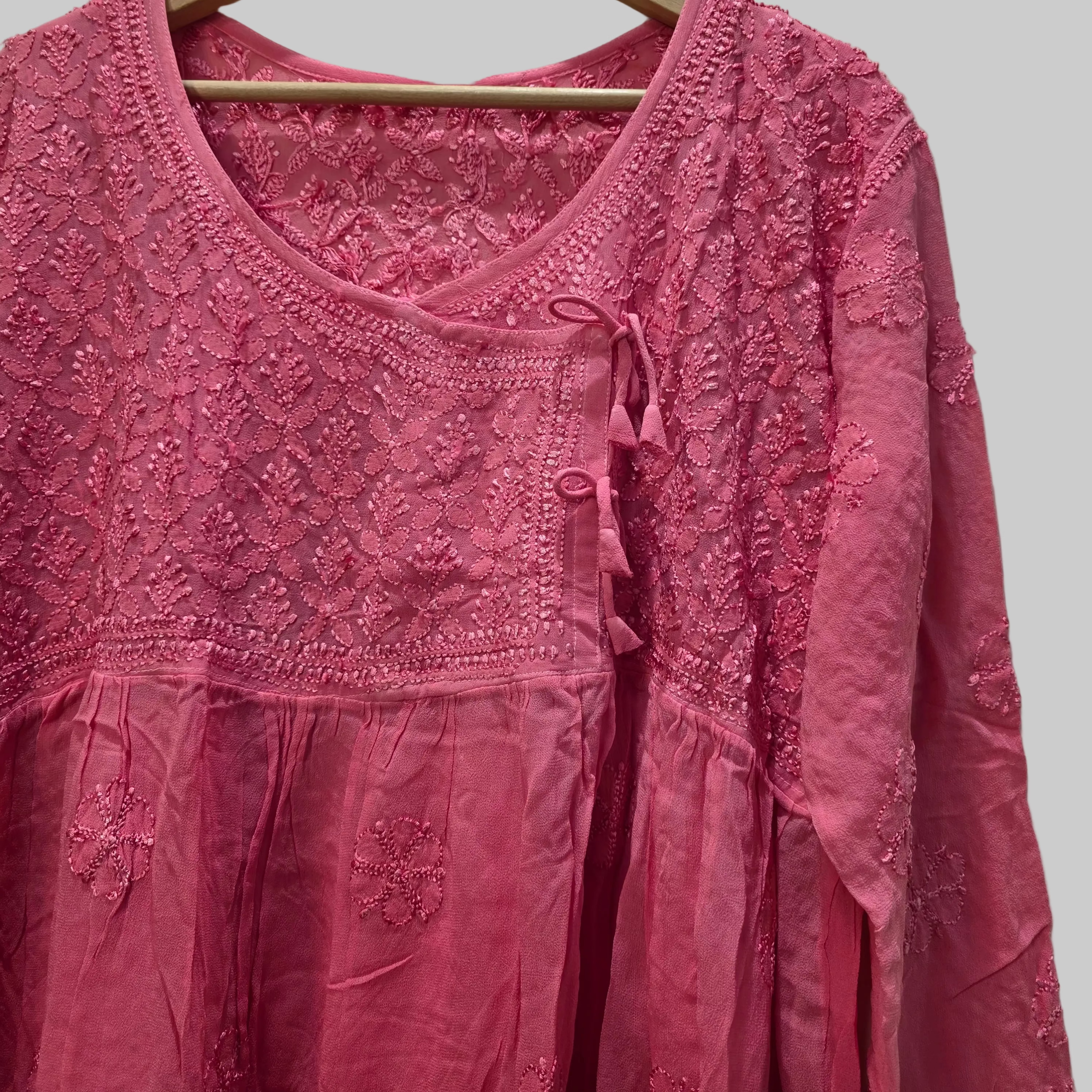 Chikankari short kurti/Top