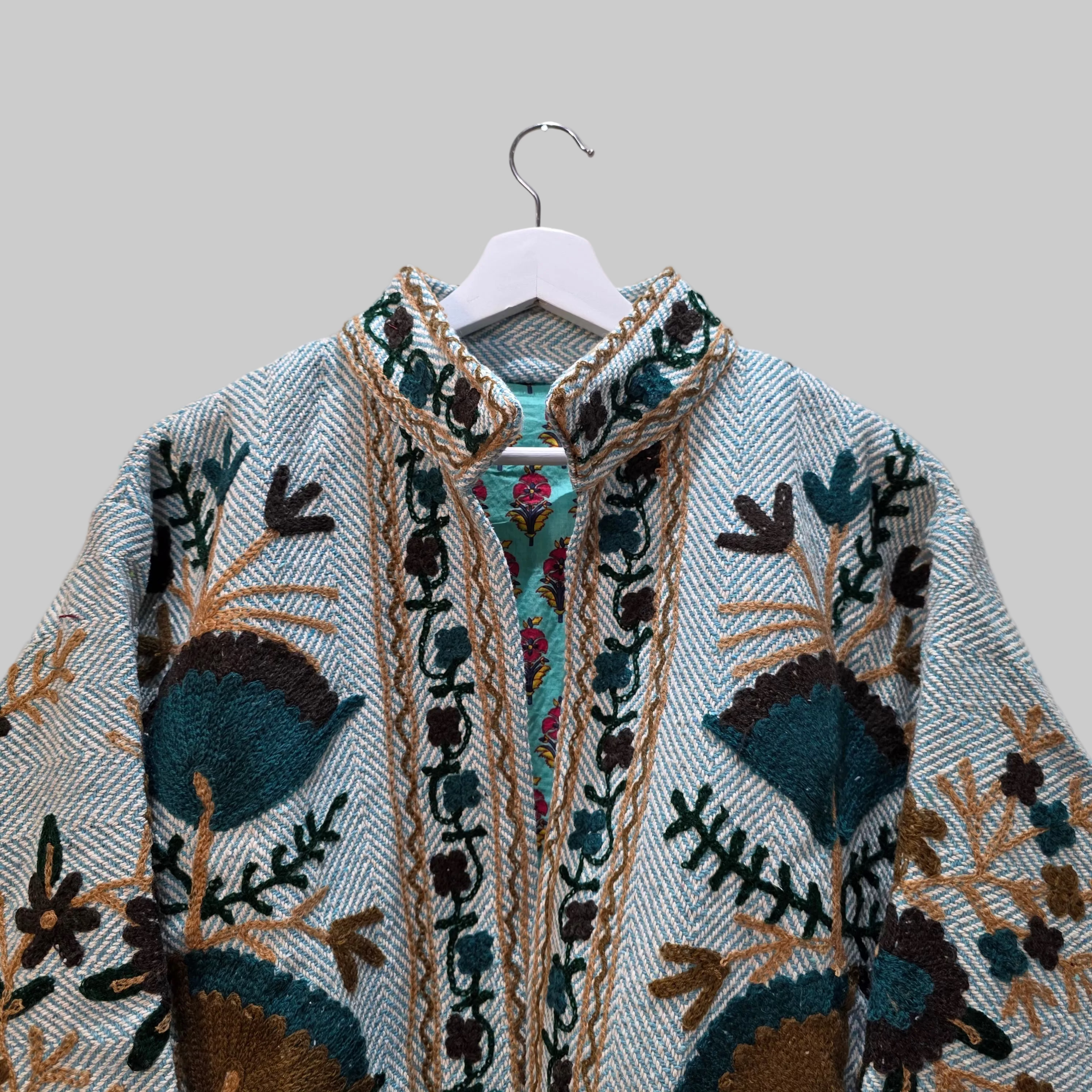 Flower thick Jute Suzani jacket