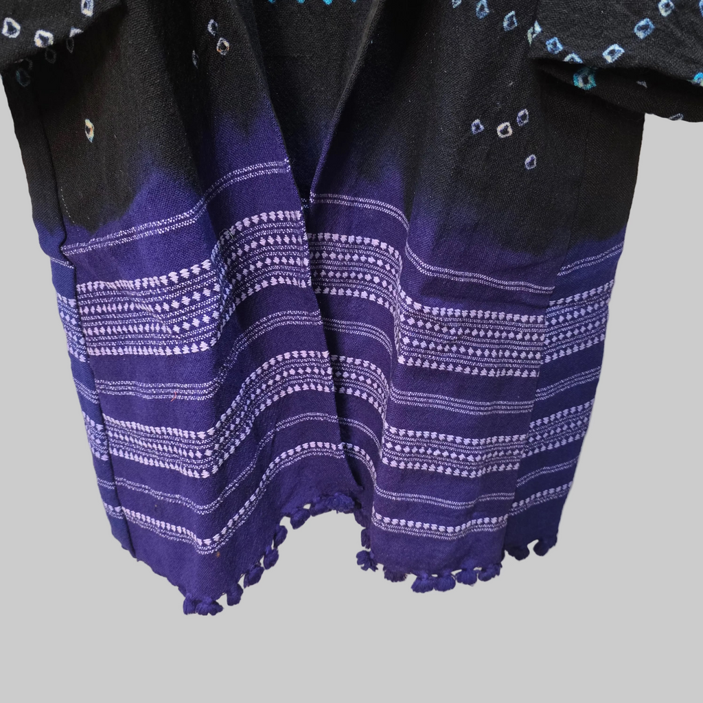Woolen Bandhani shrug